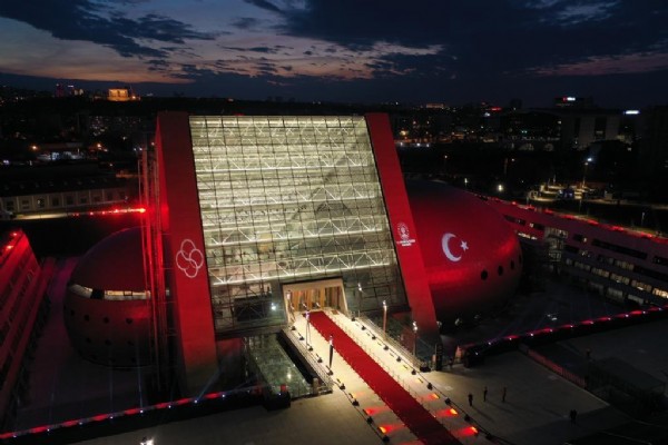 BAKAN ERSOY CSO ADA ANKARA’NIN YENİ SEZON PROGRAMINI DUYURDU
